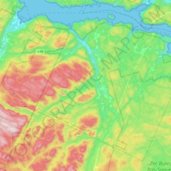 Petit-Saguenay topographic map, elevation, terrain
